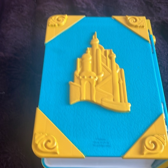 Disney Ariel toy - Picture 2 of 4